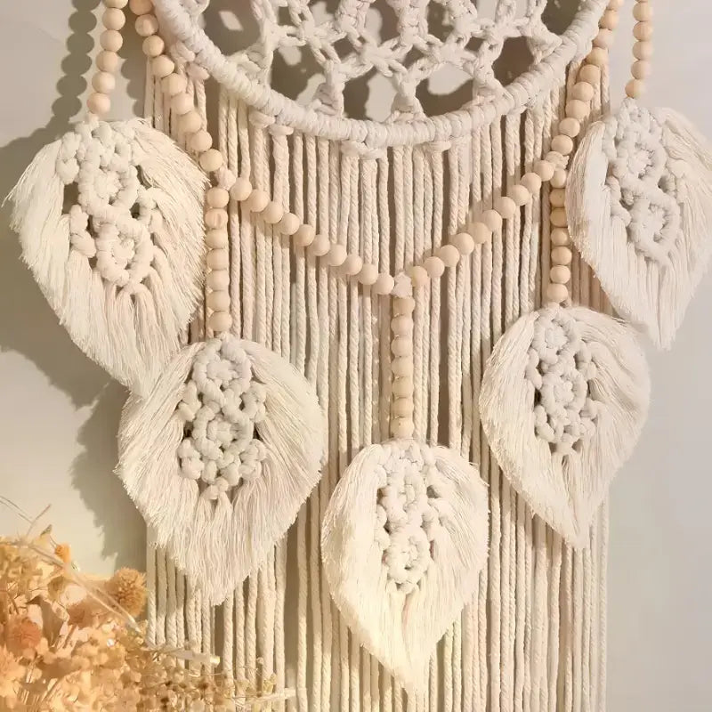 Boho Leaf Macramé Dreamcatcher – Natural Cotton Wall Hanging