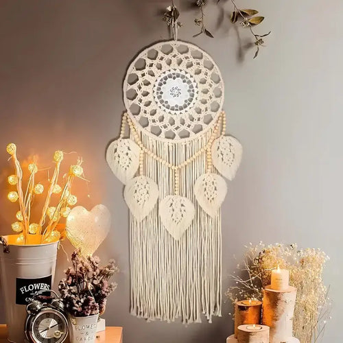 Boho Leaf Macramé Dreamcatcher – Natural Cotton Wall Hanging